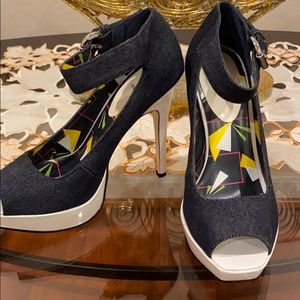 Bakers High heels shoes